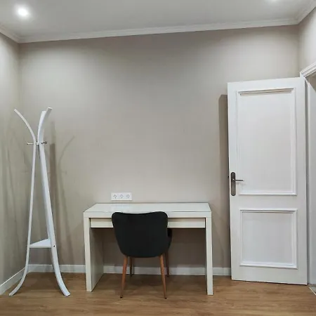 Apartment Modern And Comfortable Apartment *