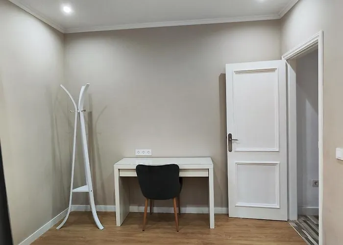 Апартаменты Modern And Comfortable Apartment *