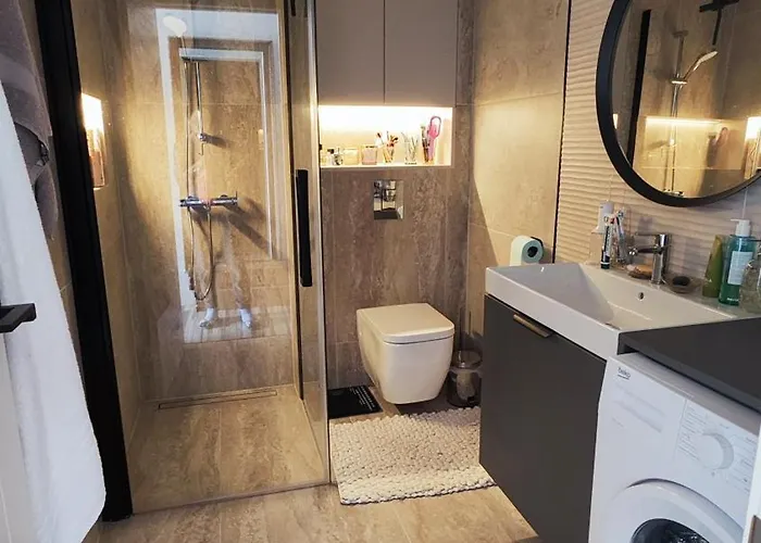 Modern And Comfortable Apartment